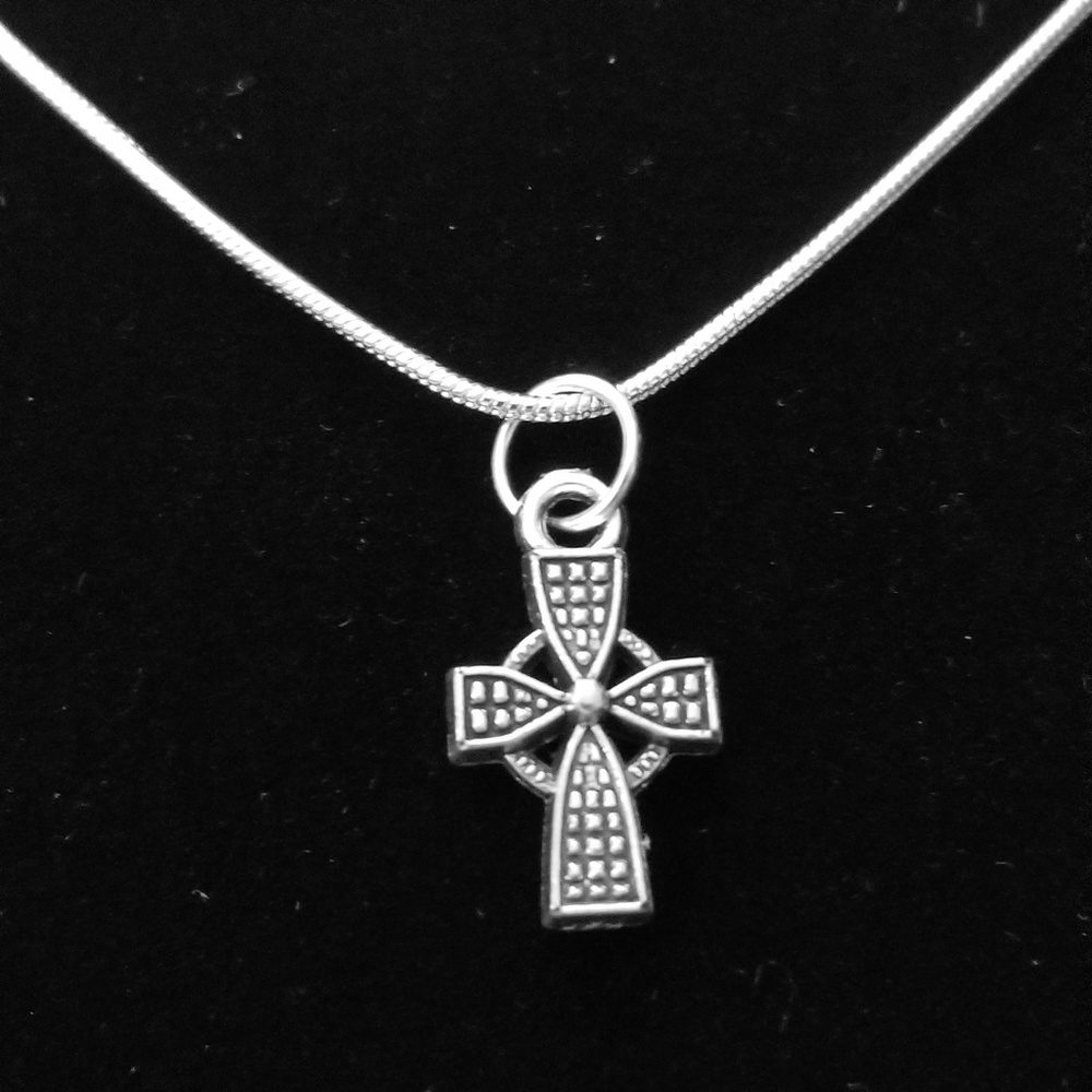 Vintage Style Celtic Cross. 925 Sterling Silver